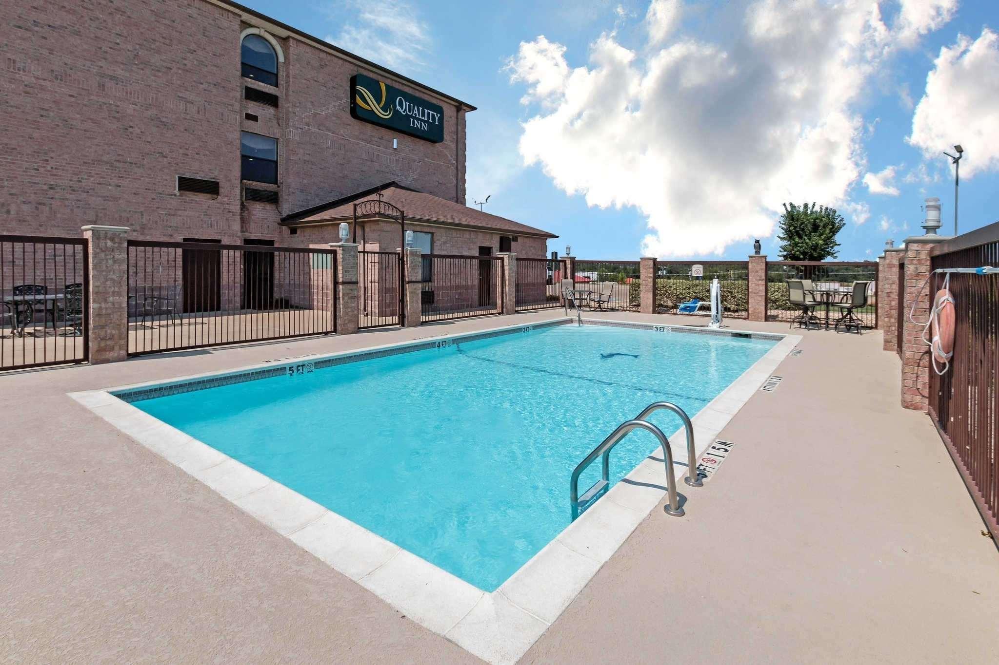Quality Inn Buffalo Exteriör bild